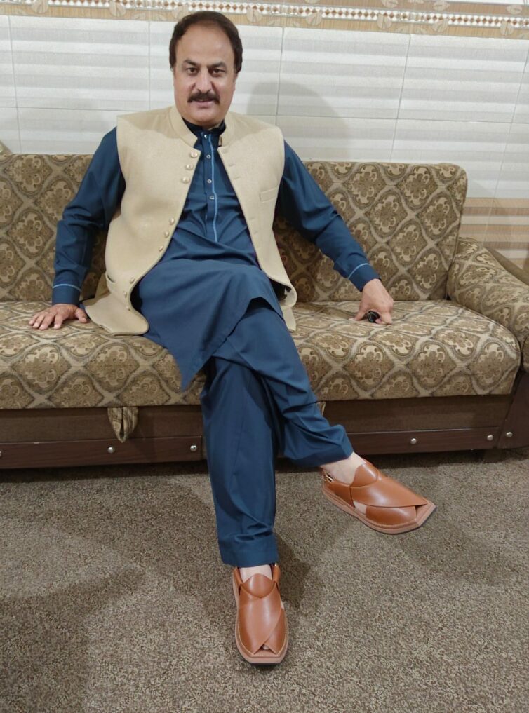  Dr. Aftab Tabasam